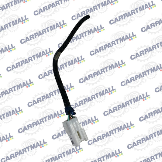 2004 2005 2006 MAZDA MPV REAR RIGHT SIDE TAIL LIGHT TAILLIGHT WIRE CONNECTOR OEM