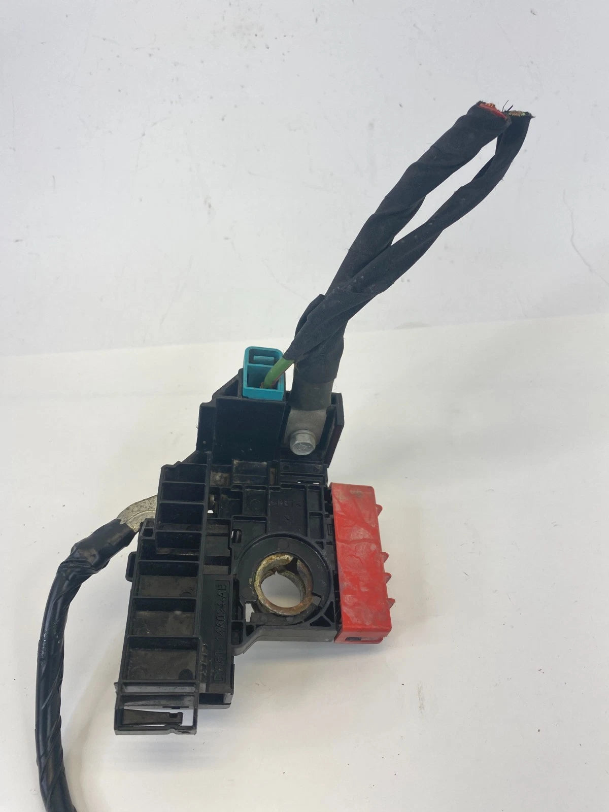 2013-2016 FORD FLEX 3.5L V6 A/T POSITIVE BATTERY CABLE FUSE TERMINAL BLOCK OEM