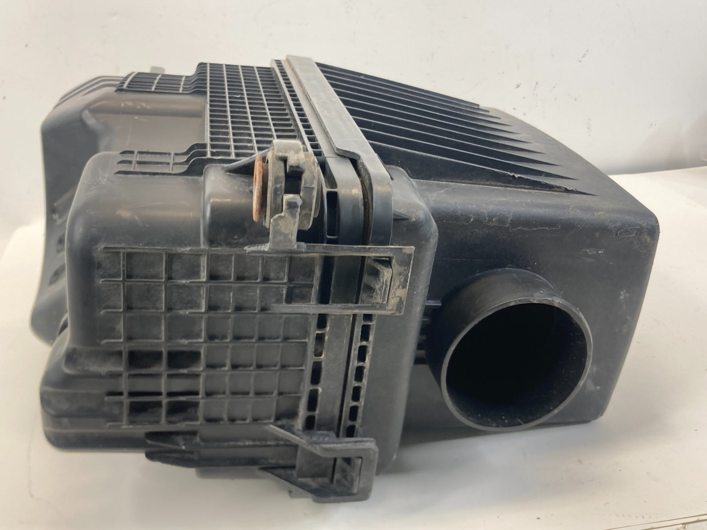 2014 2015 2016 Kia Soul 1.6L L4 Air Filter Intake Cleaner Box Housing Assy OEM