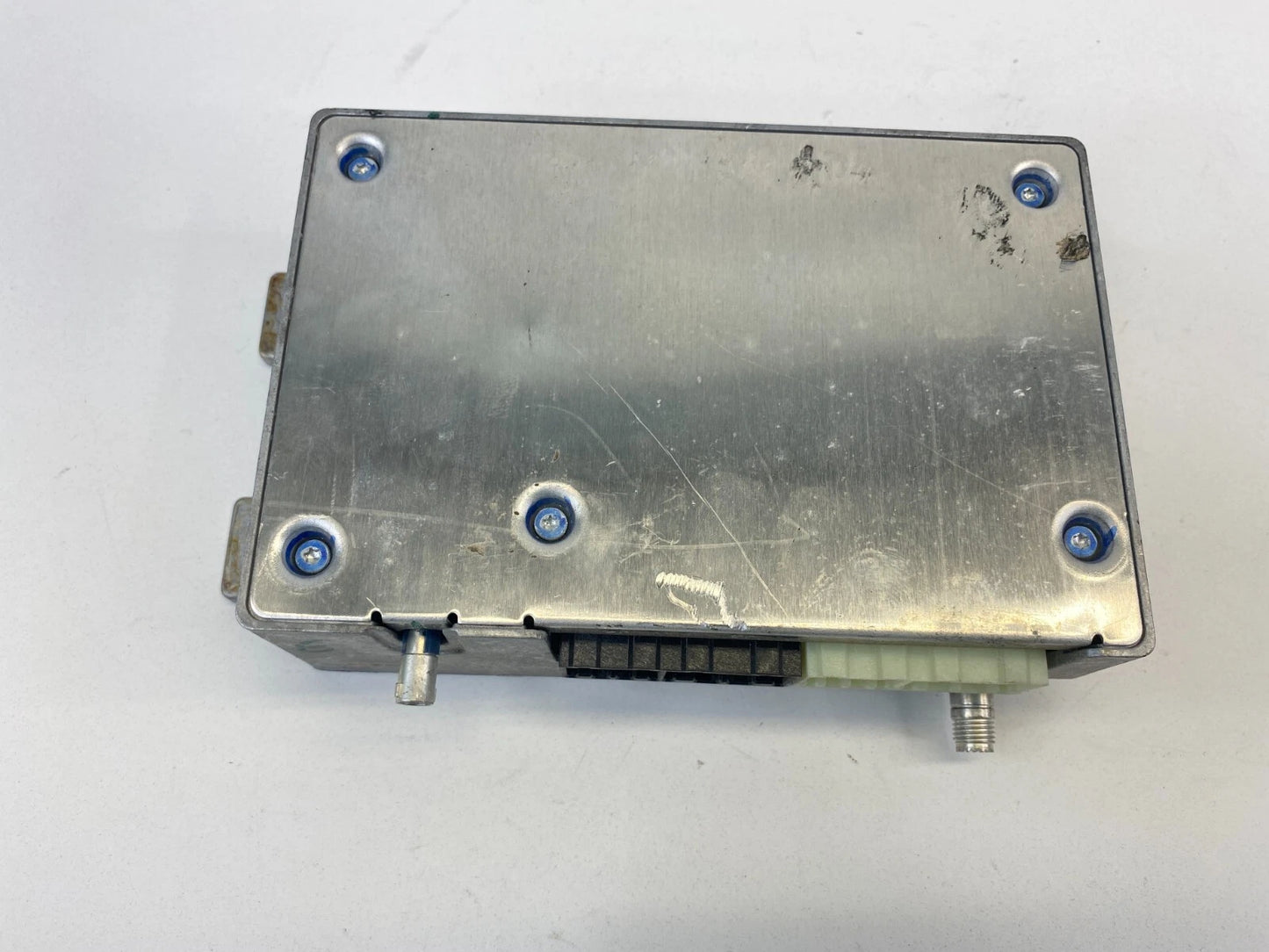 2005 2007 SATURN VUE COMPUTER ONSTAR COMMUNICATION CONTROL MODULE 10393958 OEM