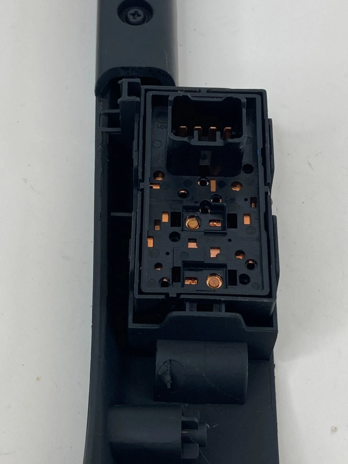 12-16 CHEVROLET SONIC HATCHBACK FRONT RIGHT SIDE DOOR WINDOW SWITCH W/ BEZEL OEM