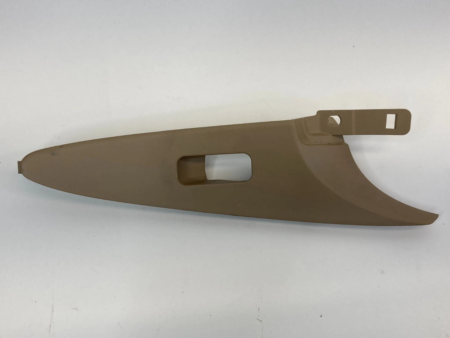 2011-2014 HYUNDAI SONATA REAR LEFT SIDE DOOR WINDOW SWITCH TRIM BEZEL 935813S000
