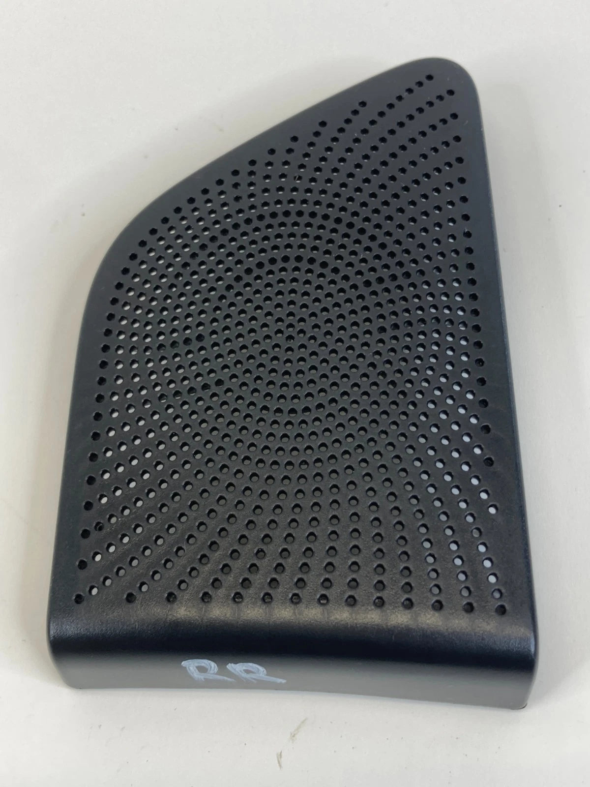 2013-2016 AUDI ALLROAD REAR RIGHT DOOR UPPER SPEAKER GRILLE COVER 8R0-035-410