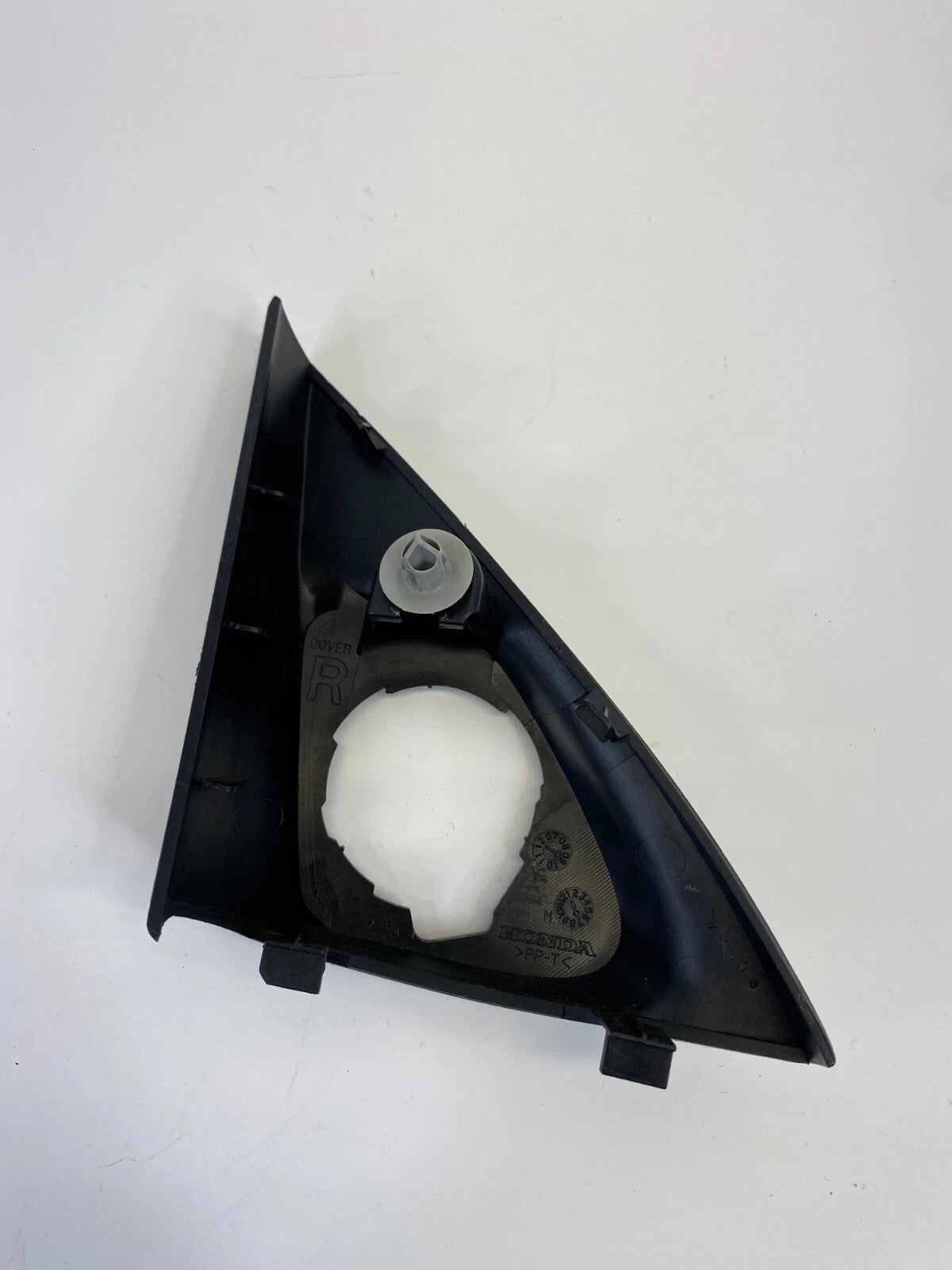 2008-2012 HONDA ACCORD SEDAN FRONT RIGHT INNER DOOR MIRROR CORNER COVER OEM
