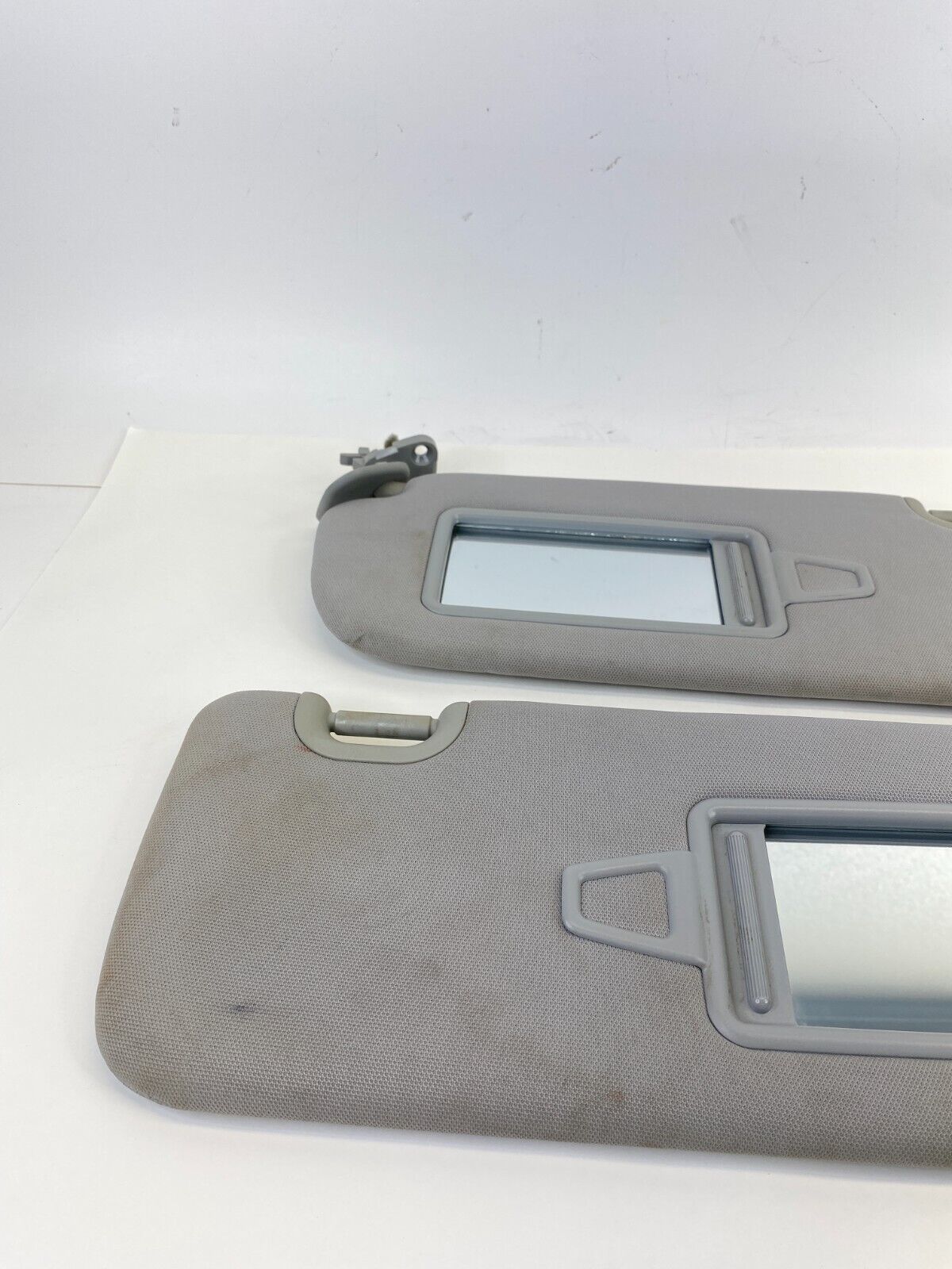 2013-2019 Hyundai Santa Fe Sunvisor Left & Right Sun Visor Shade Set Pair OEM