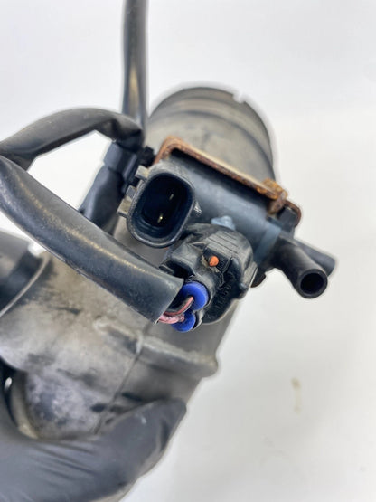 2001-2003 TOYOTA RAV4 ENGINE AIR INTAKE INLET TUBE HOSE DUCT OEM 17881-28040