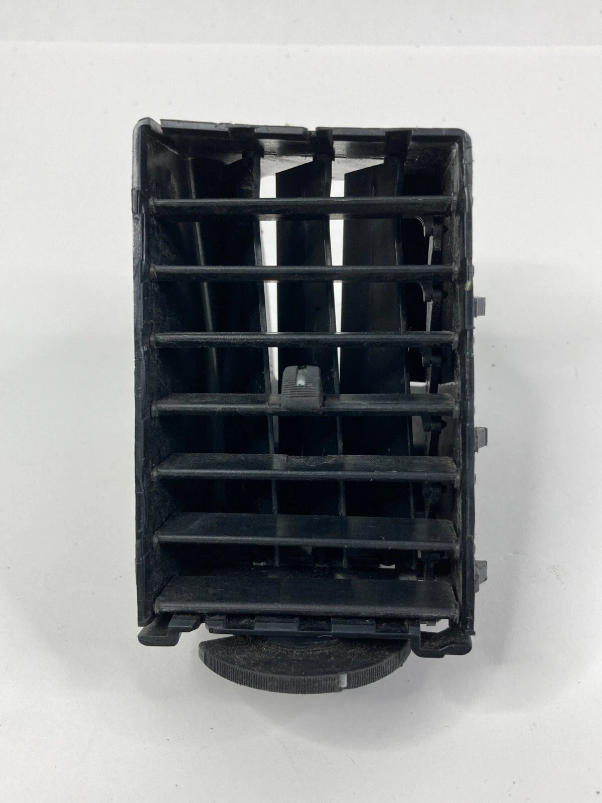 08-10 CHRYSLER 300 CENTER RIGHT A/C HEATER AIR VENT OUTLET DUCT GRILLE 1087510