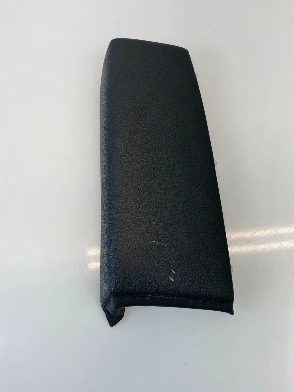 2015 2016 CHEVROLET CRUZE FRONT LEFT DRIVER SIDE INNER DOOR PANEL ARMREST COVER