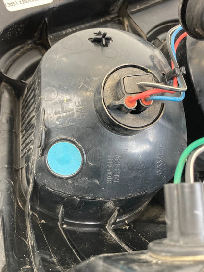 2012-2016 CHEVROLET CHEVY SONIC REAR RIGHT SIDE TAILLIGHT TAIL LIGHT 96830982