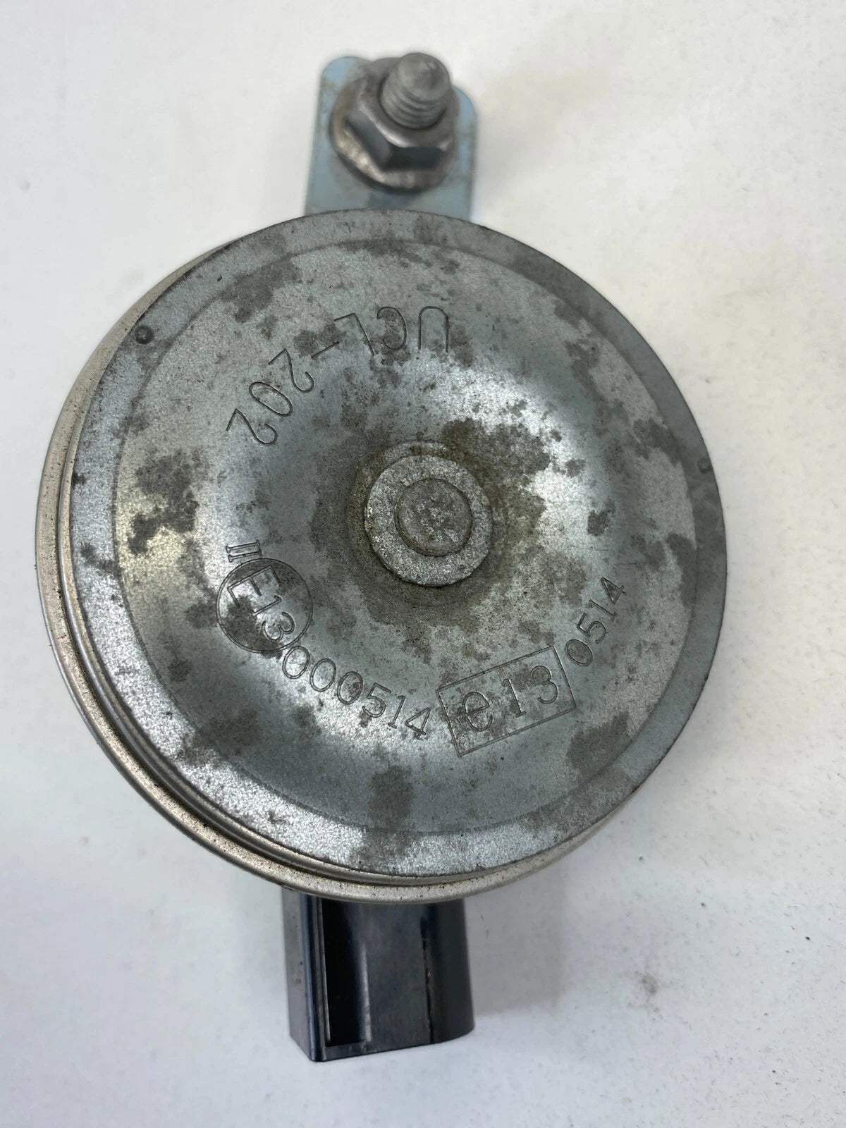 2009-2017 VOLKSWAGEN TIGUAN ANTI-THEFT ALARM SIREN HORN E13000514 OEM
