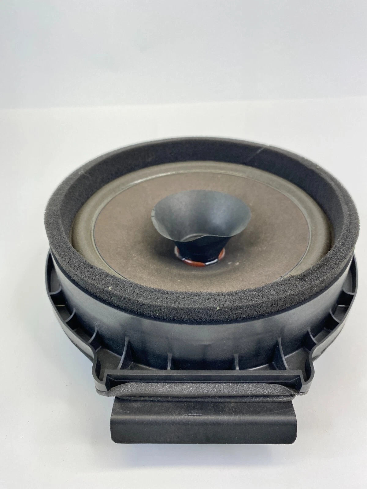 11-16 CHEVROLET CRUZE 11-17 BUICK REGAL REAR RIGHT SIDE DOOR SPEAKER AUDIO OEM
