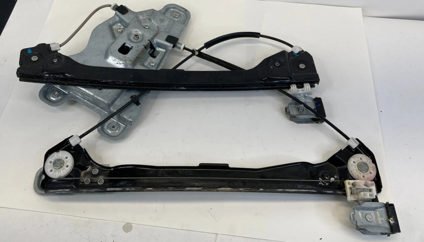 12-17 CHEVROLET EQUINOX FRONT LEFT DOOR WINDOW REGULATOR W/MOTOR 98820-J305 OEM