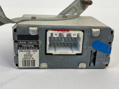 1999 2000 2001 TOYOTA CAMRY CRUISE CONTROL MODULE COMPUTER OEM 88240-06030