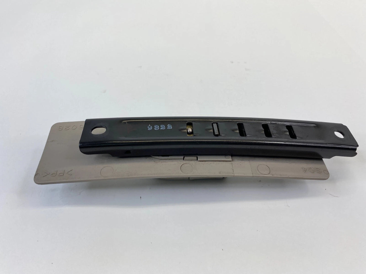 1997-2000 HONDA CIVIC SEDAN FRONT RIGHT PASSENGER SEAT BELT HEIGHT ADJUSTER OEM