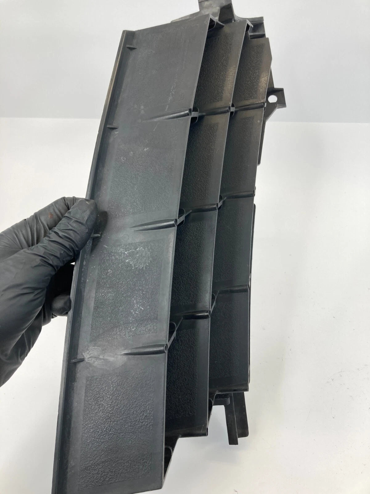 2008 2009 2010 NISSAN ROGUE FRONT LEFT INTERIOR BUMPER GRILL GRILLE TRIM INSERT