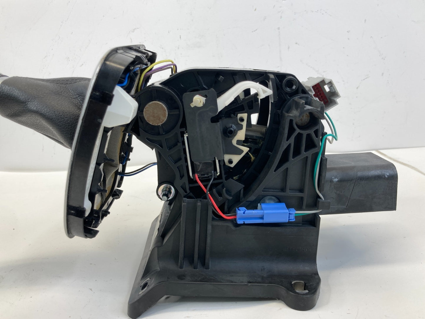 2013-2018 Ford C-Max Automatic Transmission Floor Gear Shifter Lever Handle Assy