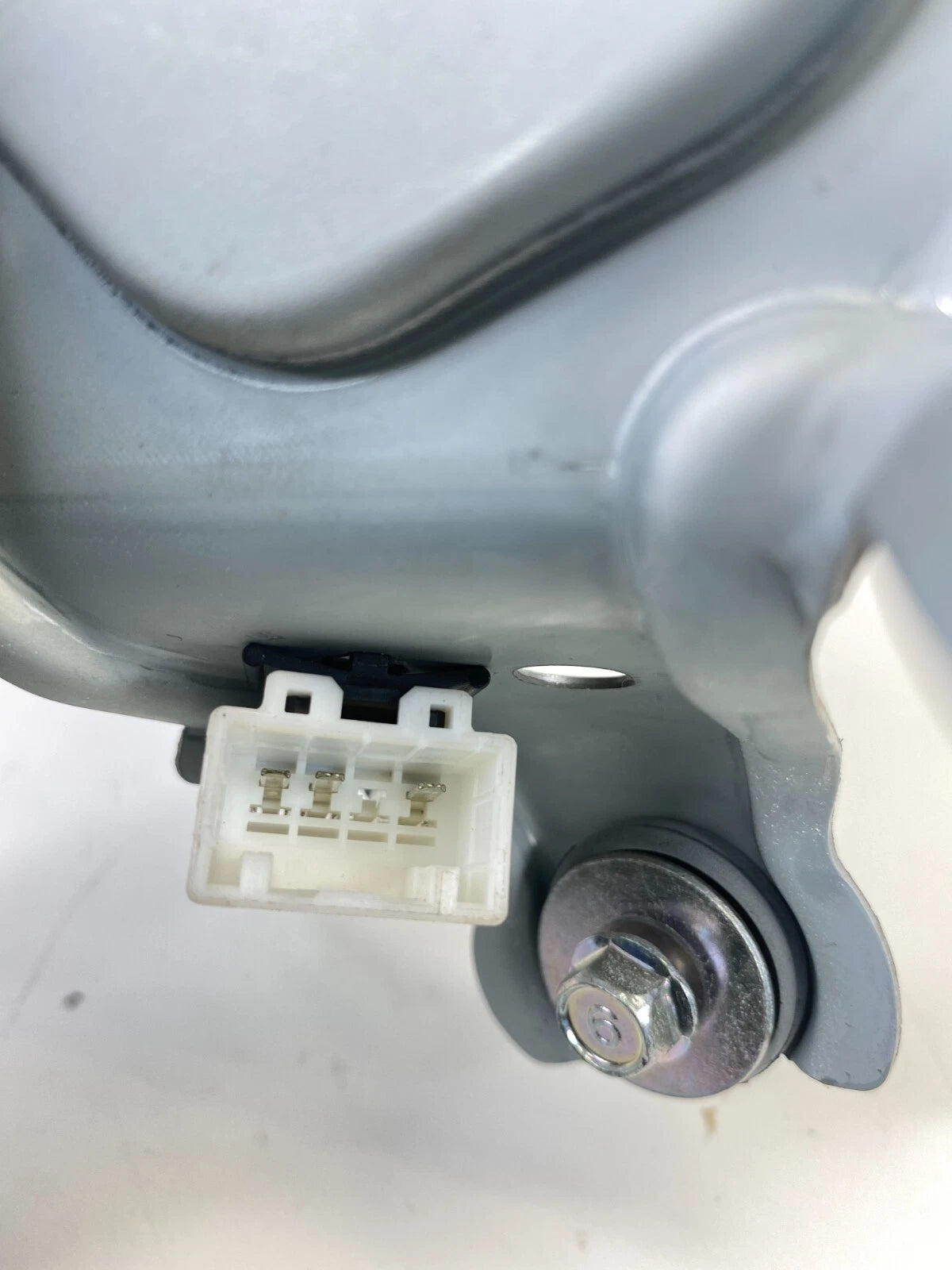 2012-2017 HYUNDAI ACCENT REAR WINDOW WIPER MOTOR UNIT ASSEMBLY 98700-1R000 OEM