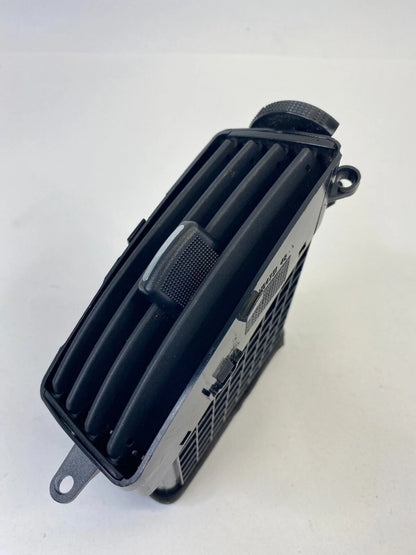 2007 2008 HYUNDAI ELANTRA CENTER DASH RIGHT A/C AIR VENT GRILLE 97420-2H000 OEM