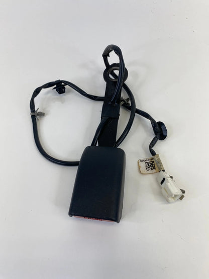 2016-2019 Nissan Versa Front Left Side Seat Belt Buckle Assembly 86843-9KN0B OEM