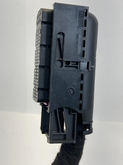 2006-2008 Audi A6 3.2L Engine Computer Control Module Plug Connector 7L0-906-385