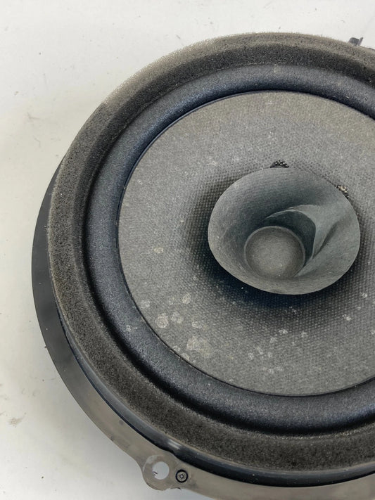 2013-2019 FORD ESCAPE REAR RIGHT DOOR SOUND SYSTEM SPEAKER 8A6T-18808-CC OEM