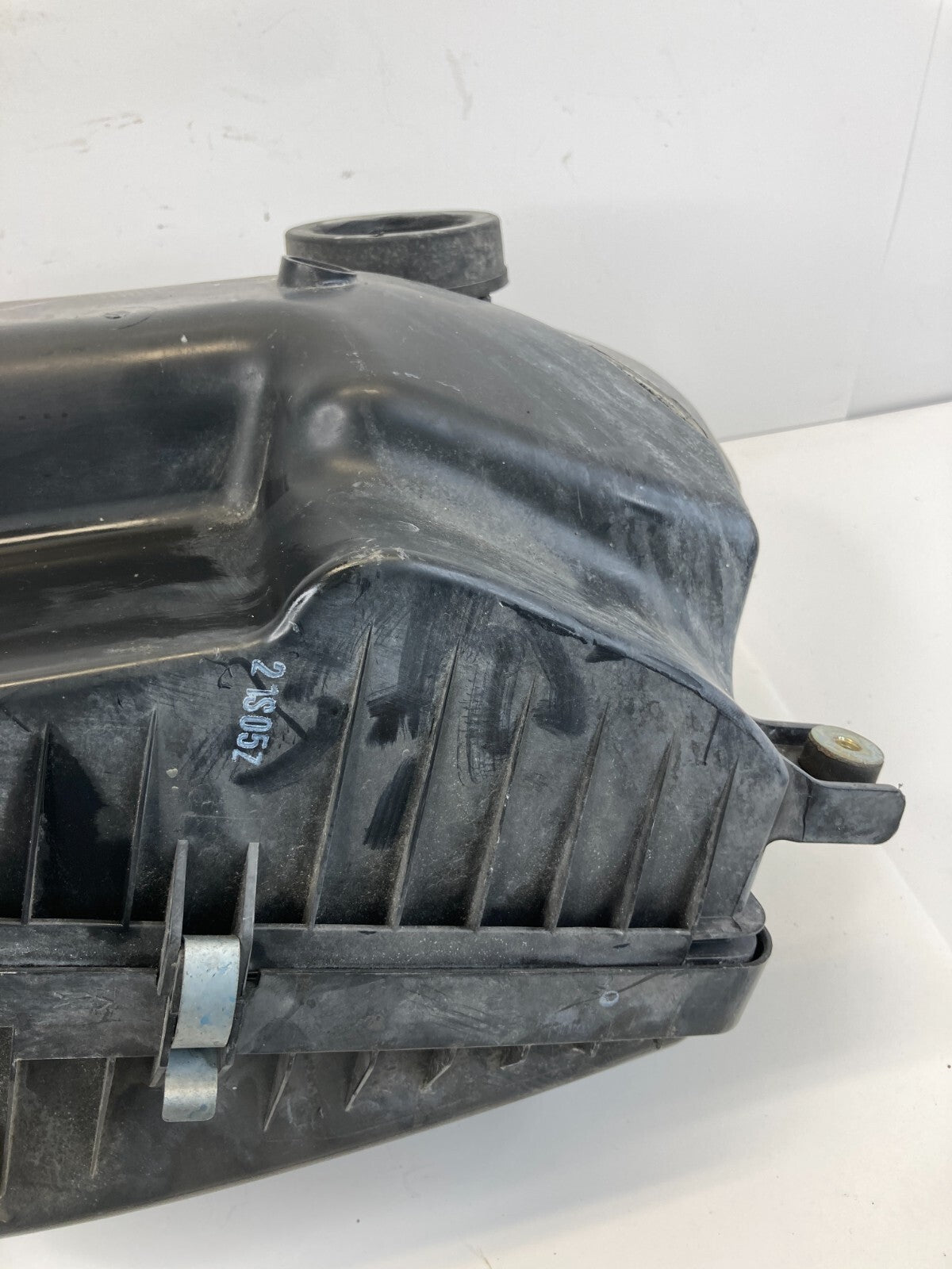 2011-2017 Honda Odyssey 3.5L Air Intake Filter Box Housing Assembly OEM