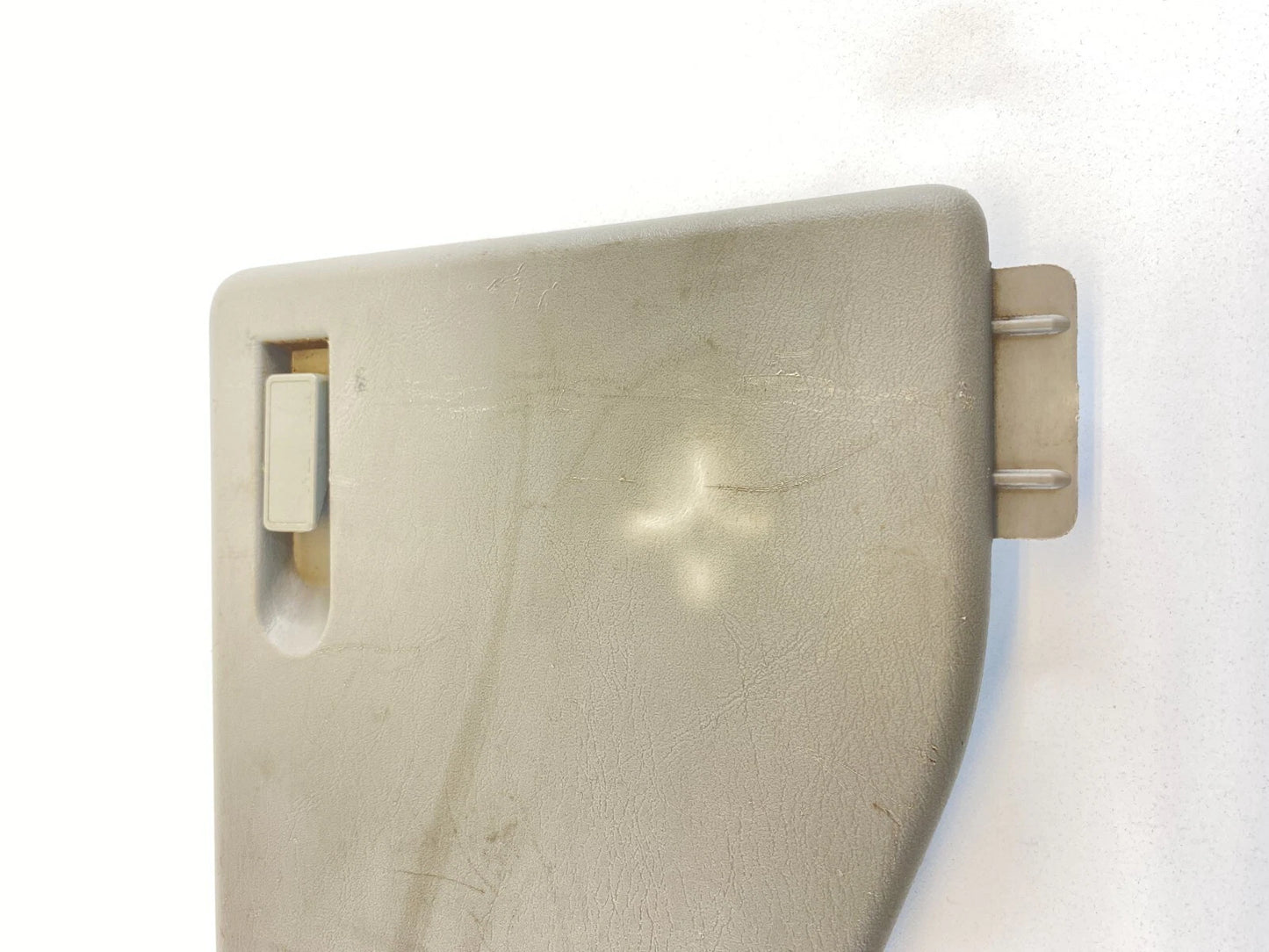 02-07 BUICK RENDEZVOUS REAR RIGHT STORAGE CARGO AREA JACK TOOL COVER 10431216