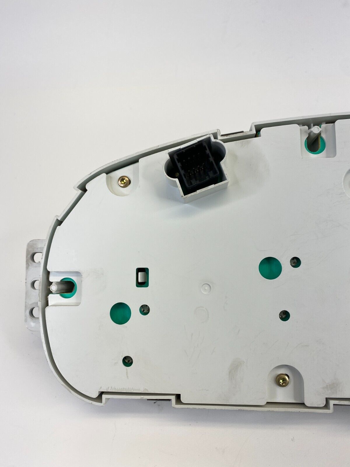 2004-2006 Hyundai Elantra A/T Speedometer Instrument Cluster 131.545 Miles