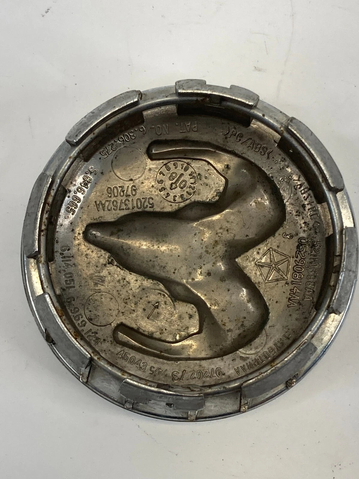 2005-2010 DODGE RAM 1500 WHEEL HUB CAP CENTER CAP HUB CAP COVER 05290814AA OEM