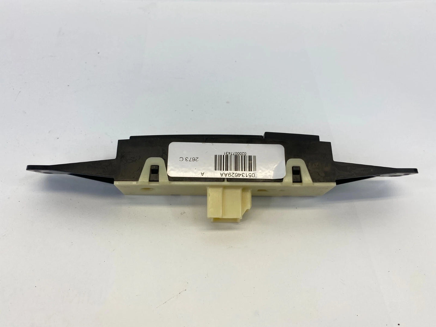 01-07 DODGE CARAVAN DASH EMERGENCY HAZARD LIGHT CONTROL SWITCH 05134629AA OEM