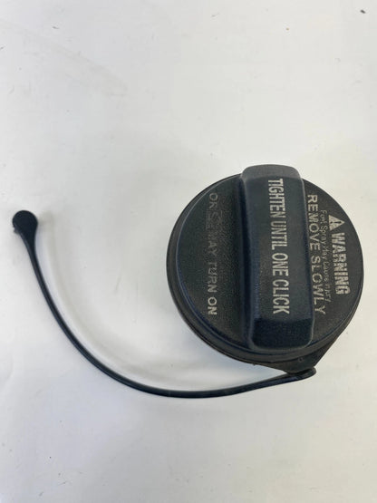 2006-2022 HYUNDAI ACCENT FUEL GAS TANK FILLER CAP WITH TETHER UNIT OEM FACTORY