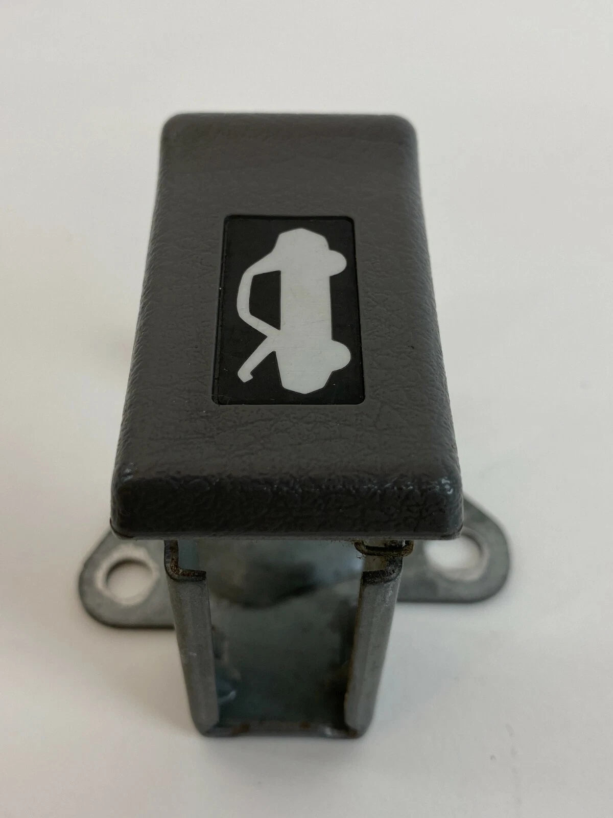 2005-2010 HONDA ODYSSEY HOOD LATCH RELEASE OPENER LEVER HANDLE SWITCH ASSEMBLY