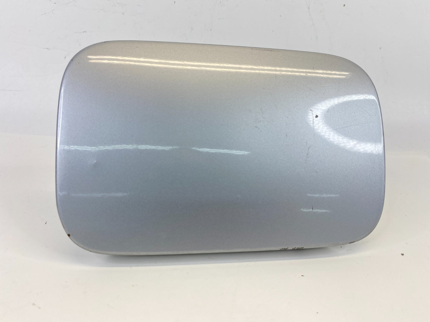 1998-2002 Mercedes-Benz E430 Fuel Filler Tank Door Gas Lid Cover A2105840839