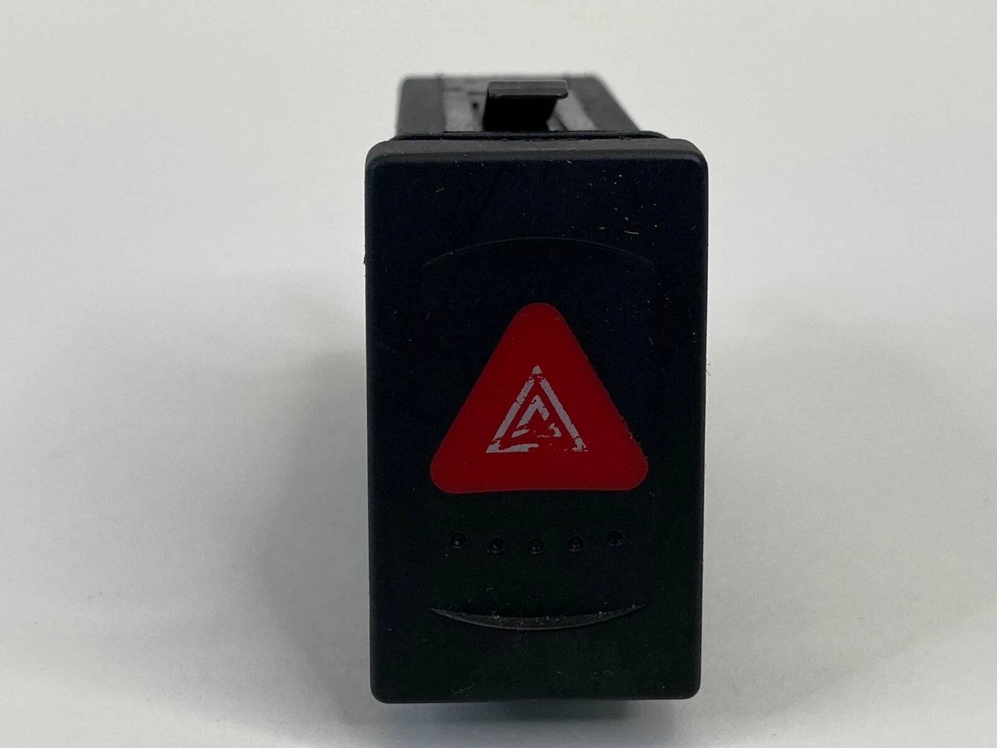 1998-2005 VOLKSWAGEN PASSAT EMERGENCY WARNING HAZARD LIGHT SWITCH 3B0953235D OEM
