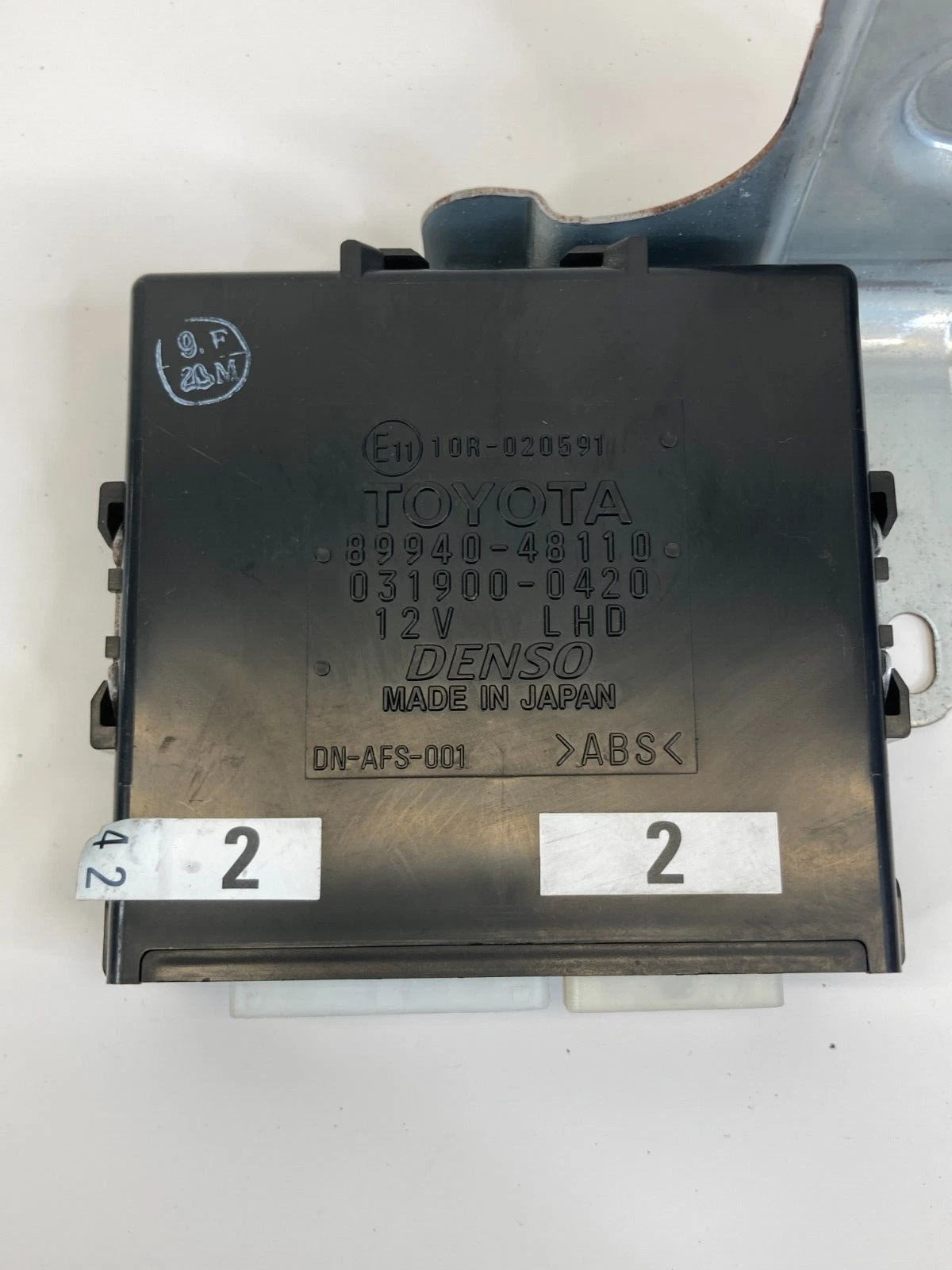 2004-2006 LEXUS RX330 HEADLIGHT HEAD LAMP LEVELING CONTROL MODULE 89940-48110