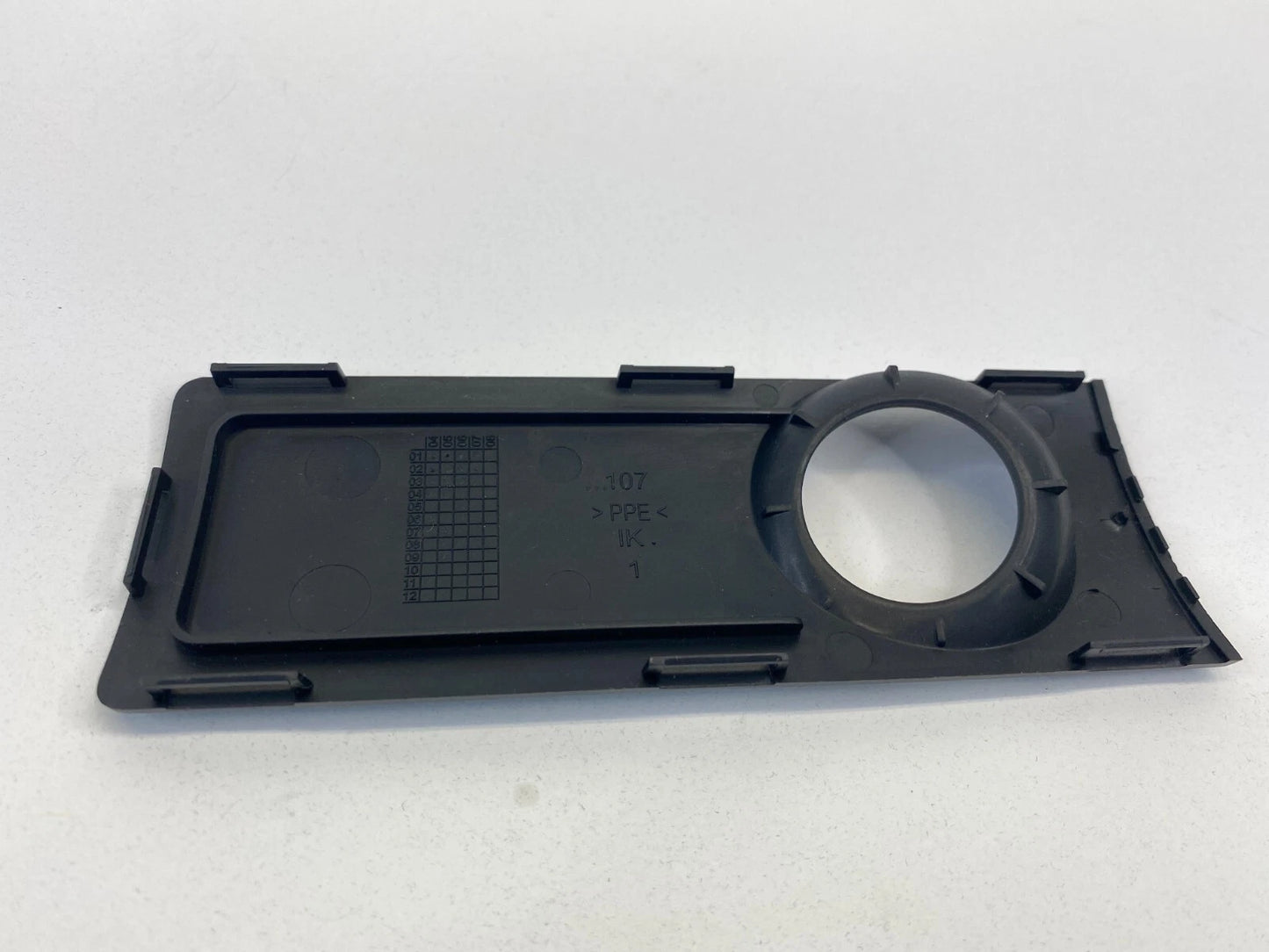 2007 07 AUDI A6 QUATTRO IGNITION SWITCH BEZEL COVER TRIM MOLDING OEM