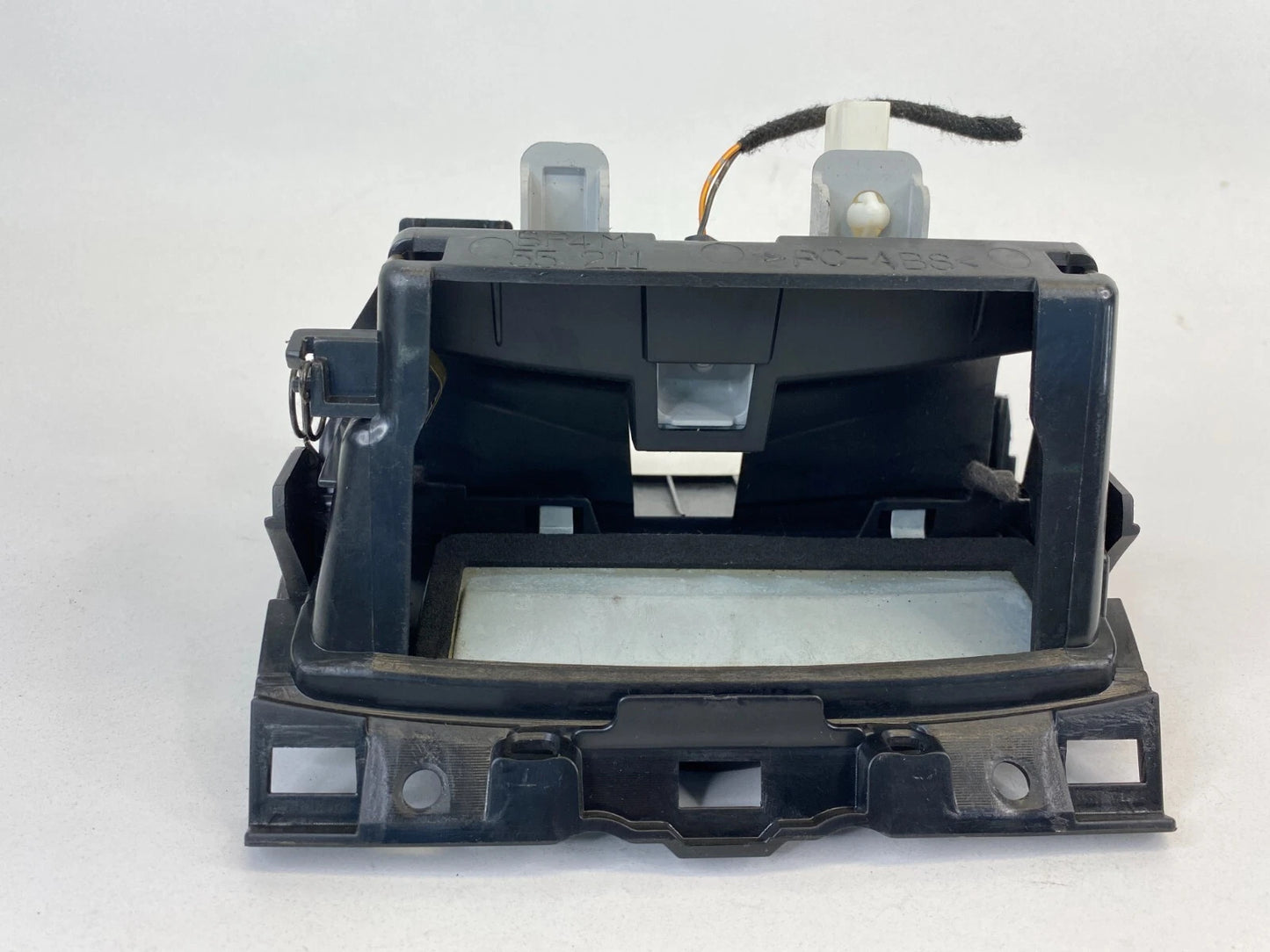 2004-2009 MAZDA 3 MAZDA3 SEDAN CENTER CONSOLE LOWER DASH ASH TRAY COIN LIGHTER