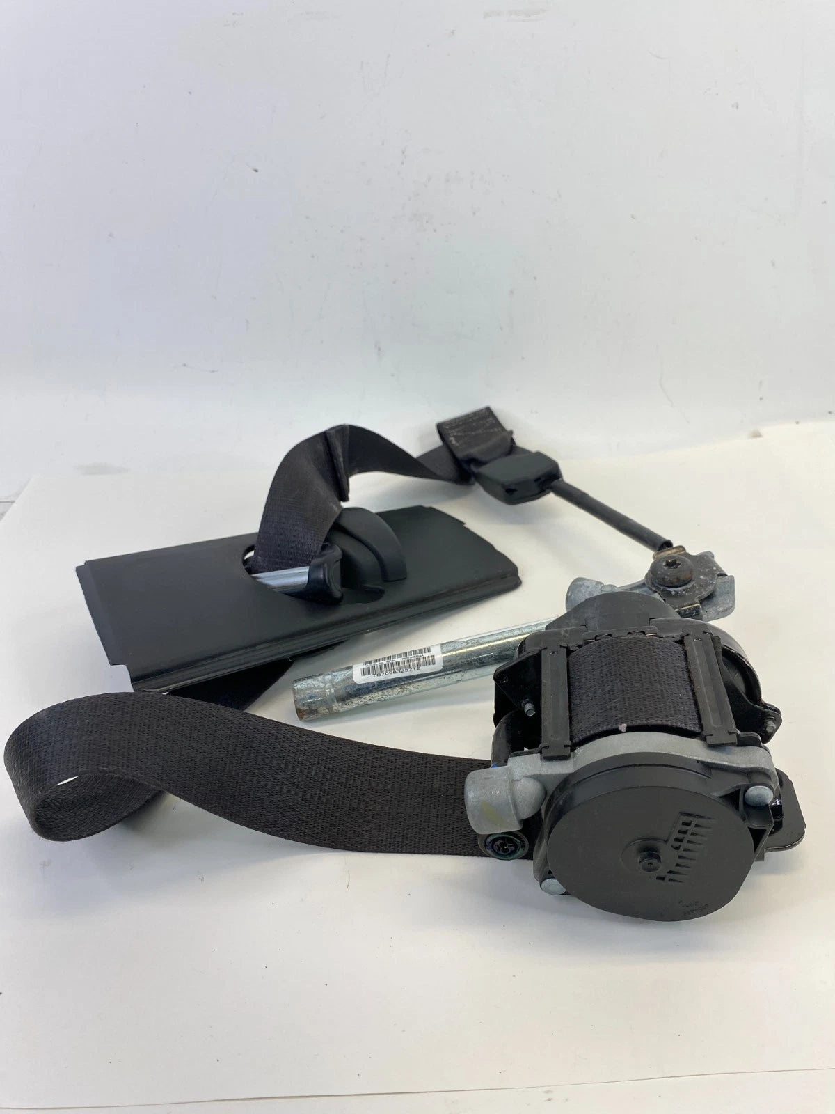 2013 2014 2015 DODGE DART FRONT RIGHT PASSENGER SEAT BELT RETRACTOR P1SV72DX9AD