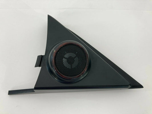 2003-2006 KIA SORENTO FRONT RIGHT PASSENGER SIDE TWEETER COVER TRIM 96350-3E500