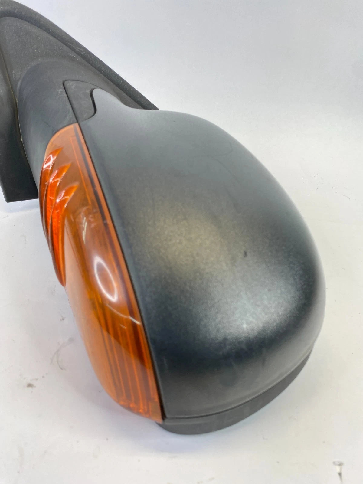 2002-2006 GMC ENVOY FRONT LEFT SIDE VIEW POWER DOOR MIRROR 15206178 OEM
