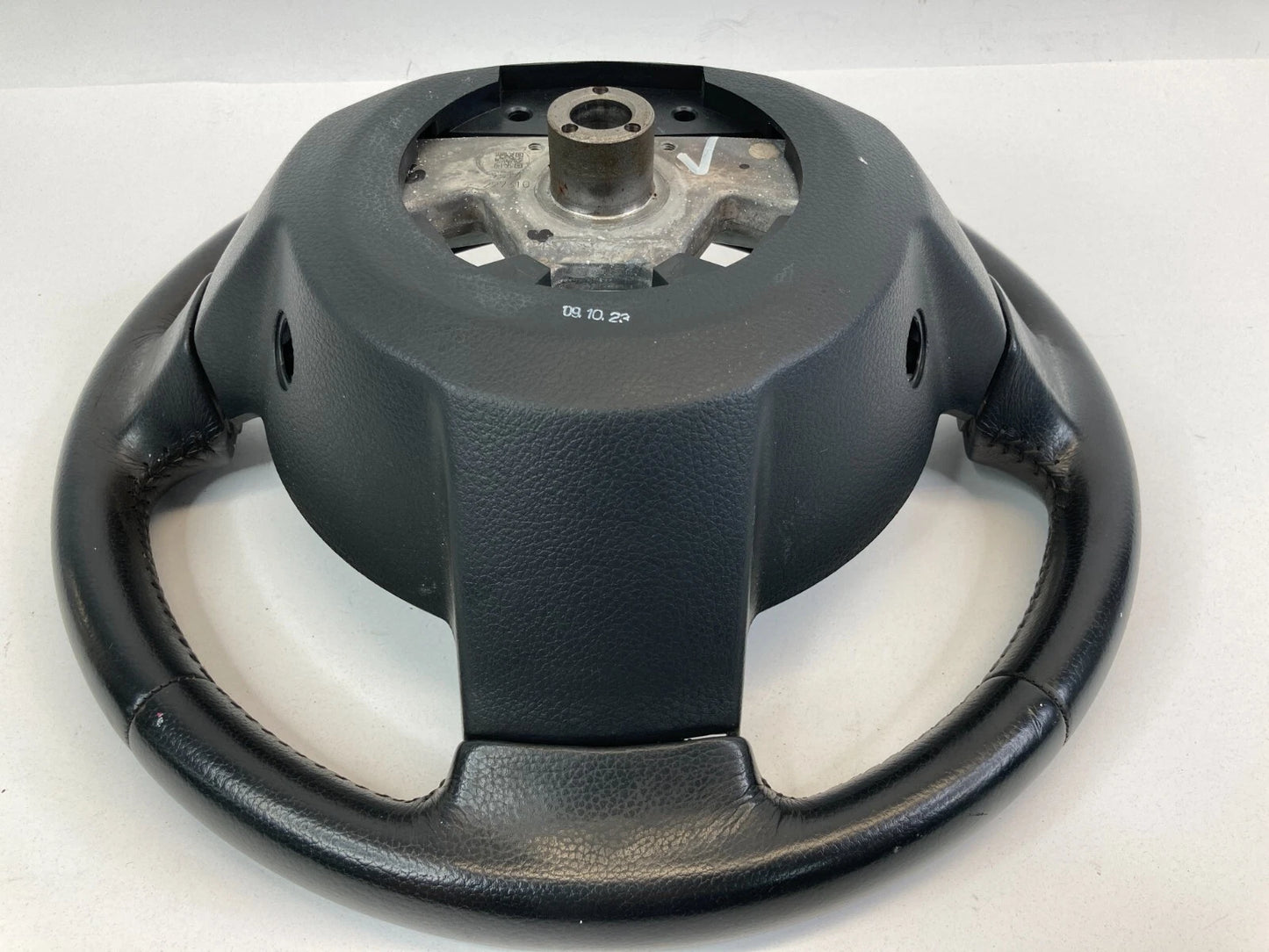 2008-2013 NISSAN ROGUE 14 15 ROGUE SELECT STEERING WHEEL LEATHER BLACK ASSEMBLY