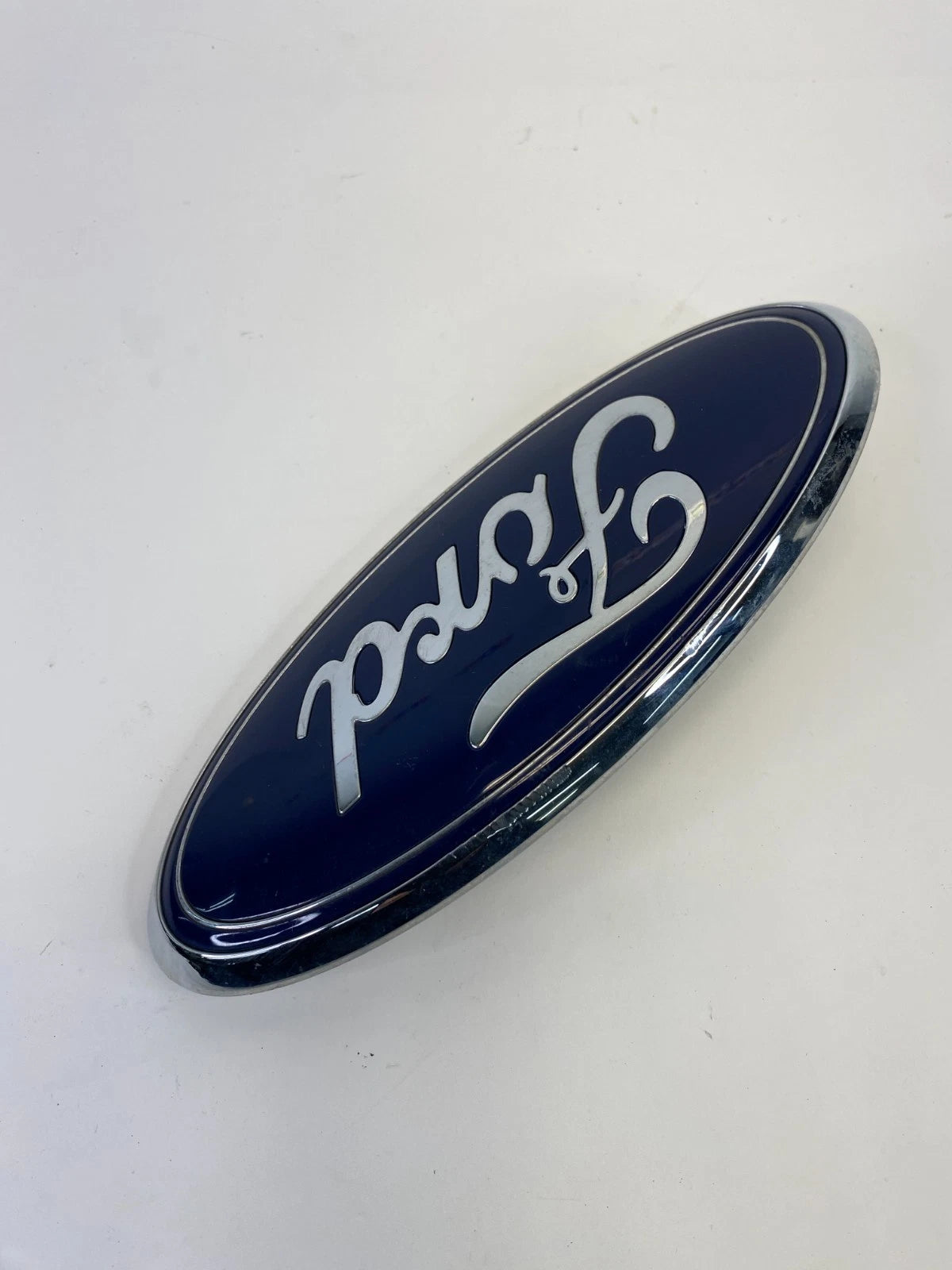 16-19 FORD EXPLORER INTERCEPTOR UTILITY REAR TRUNK LID EMBLEM LOGO BADGE SYMBOL