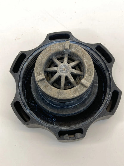 2011-2019 CHEVROLET CRUZE VOLT RADIATOR COOLANT SURGE RESERVOIR TANK CAP LID OEM