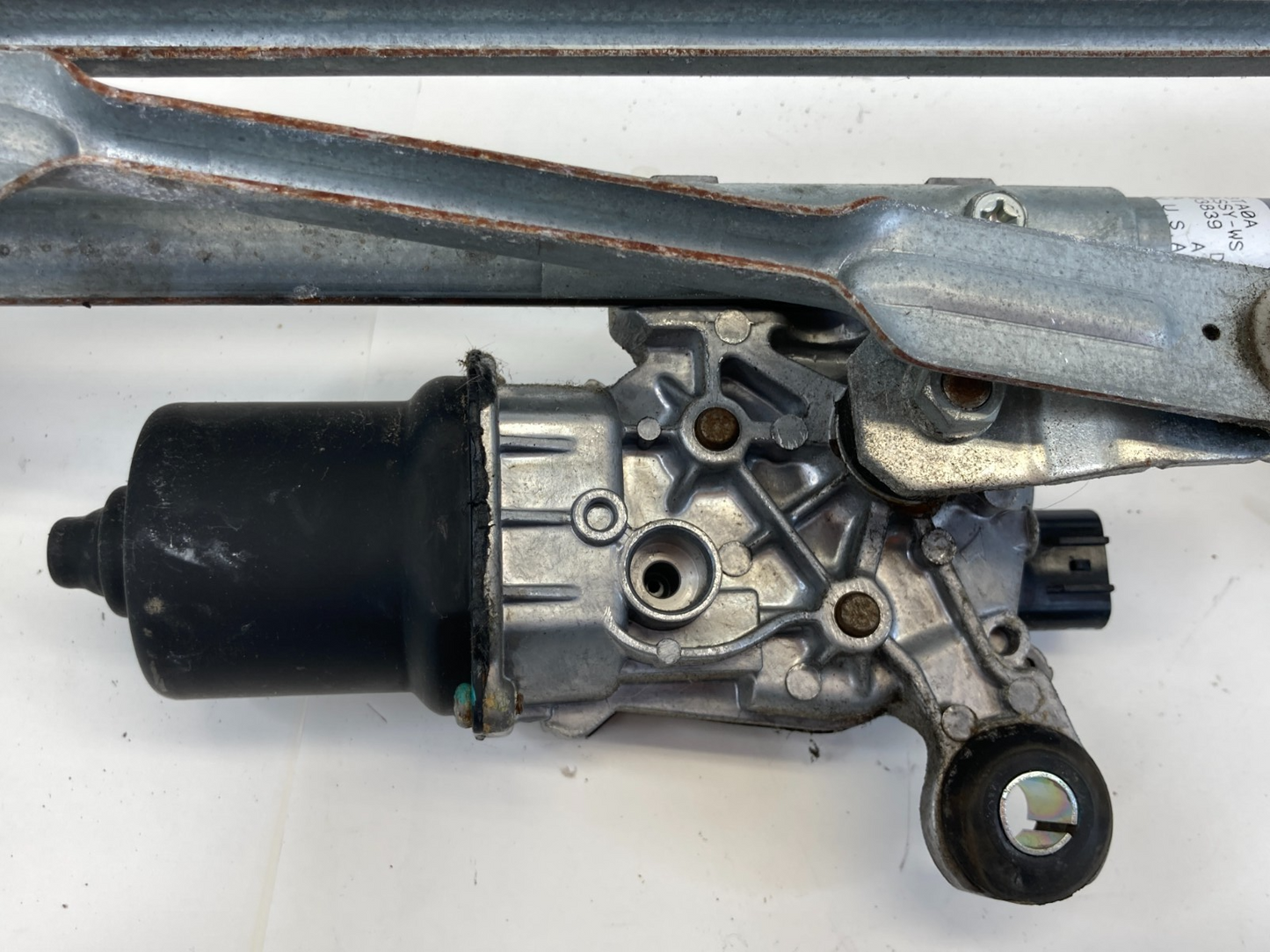 2013-2018 Nissan Altima Front Windshield Wiper Motor Assy w/ Linkage 28800-3TA0A