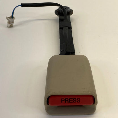 2013-2020 NISSAN PATHFINDER FRONT LEFT DRIVER SEAT BELT BUCKLE OEM
