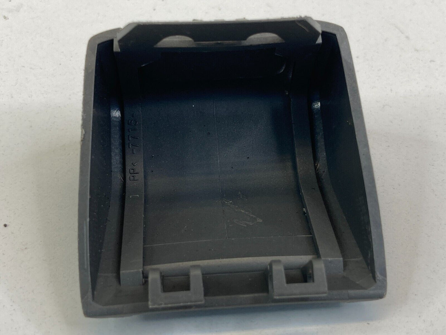 01 02 03 04 Volvo S60 Rear Seat Child Restraint Anchor Plate Cover Trim OEM