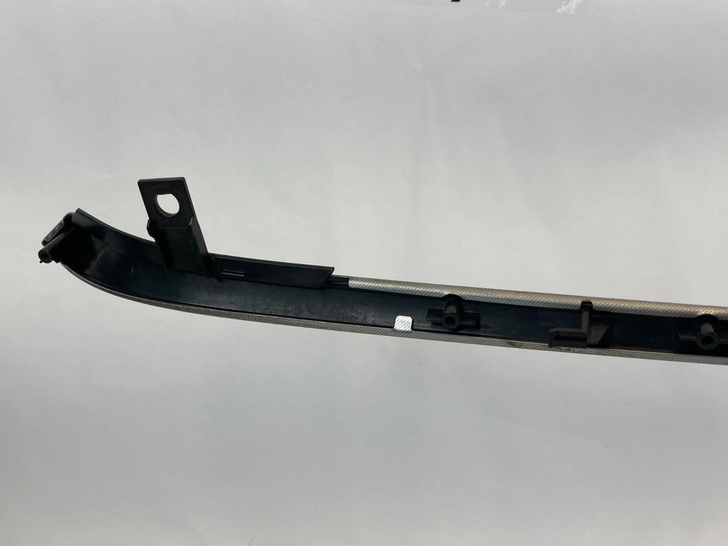 04-06 ACURA TL FRONT RIGHT SIDE DOOR PANEL TRIM MOLDING PANEL 83500SEPAA01026