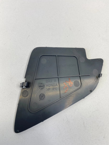 2005-2010 HONDA ODYSSEY FRONT RIGHT SIDE INNER HANDLE SCREW COVER TRIM K62-25301