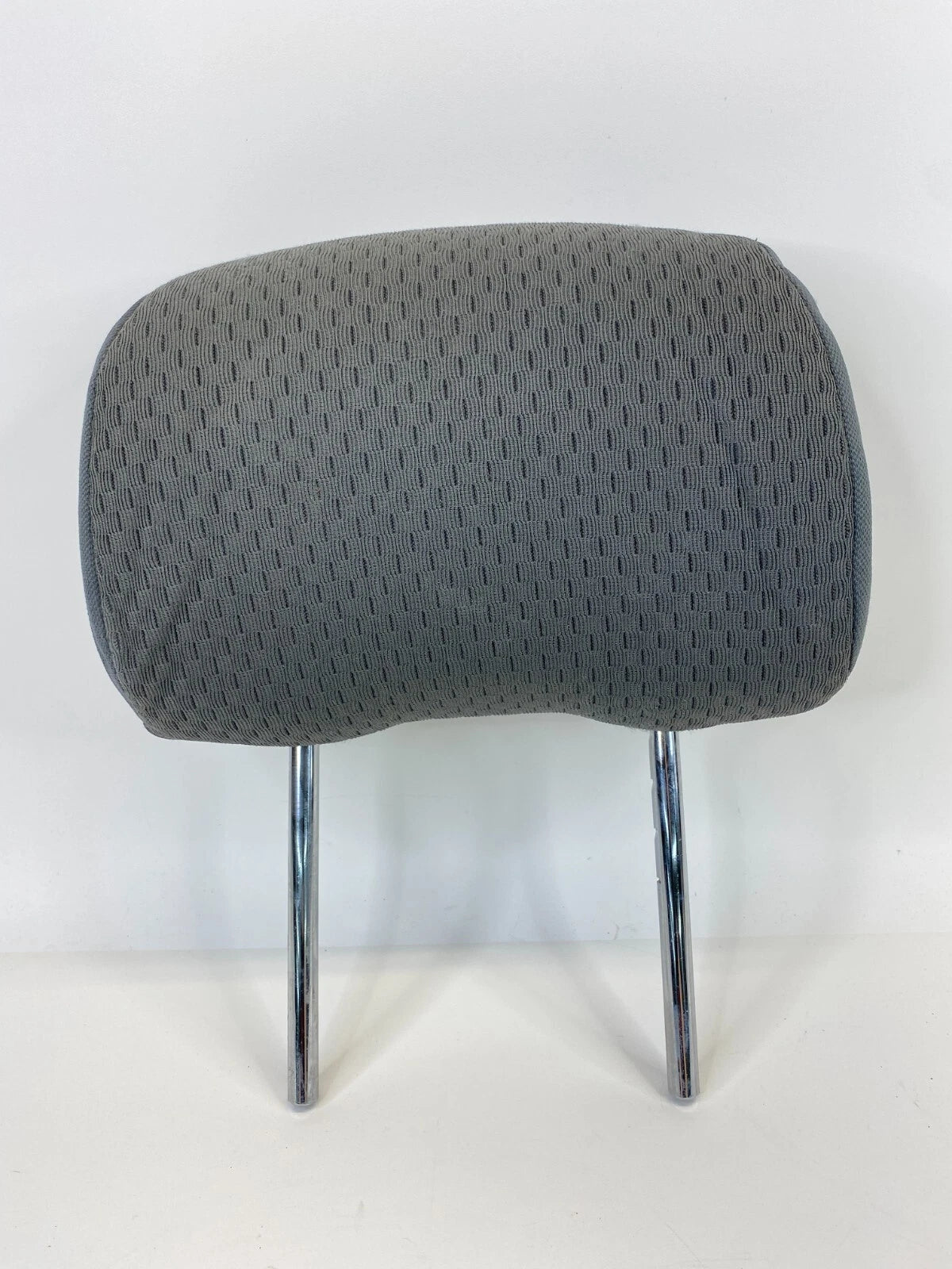 2002 2003 2004 NISSAN XTERRA LEFT DRIVER SIDE SEAT HEADREST HEAD REST OEM