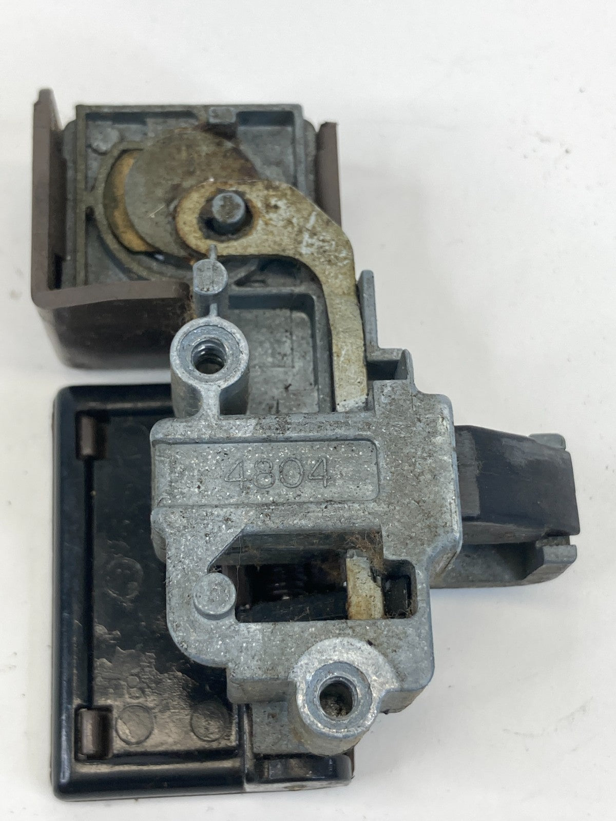 1996-2002 Toyota 4Runner Glove Box Storage Compartment Handle Latch Mechanism